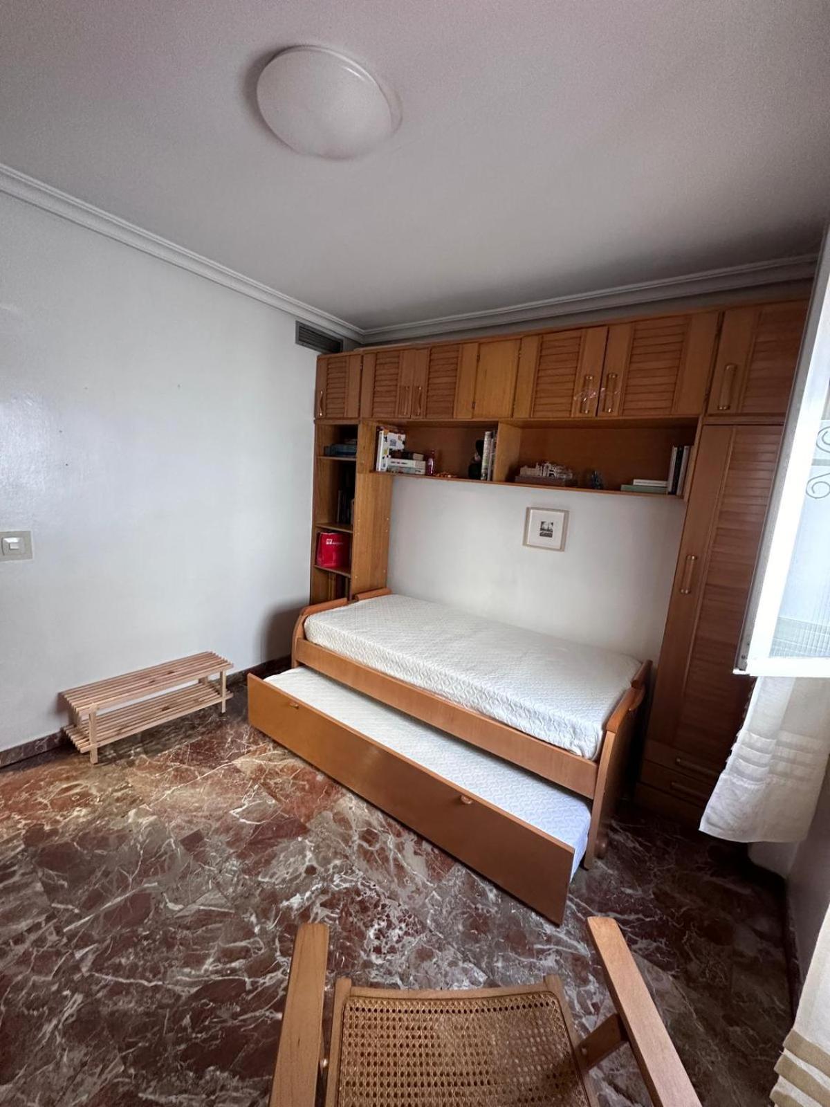 Amplio Apartamento Plaza Nueva Севиля Екстериор снимка