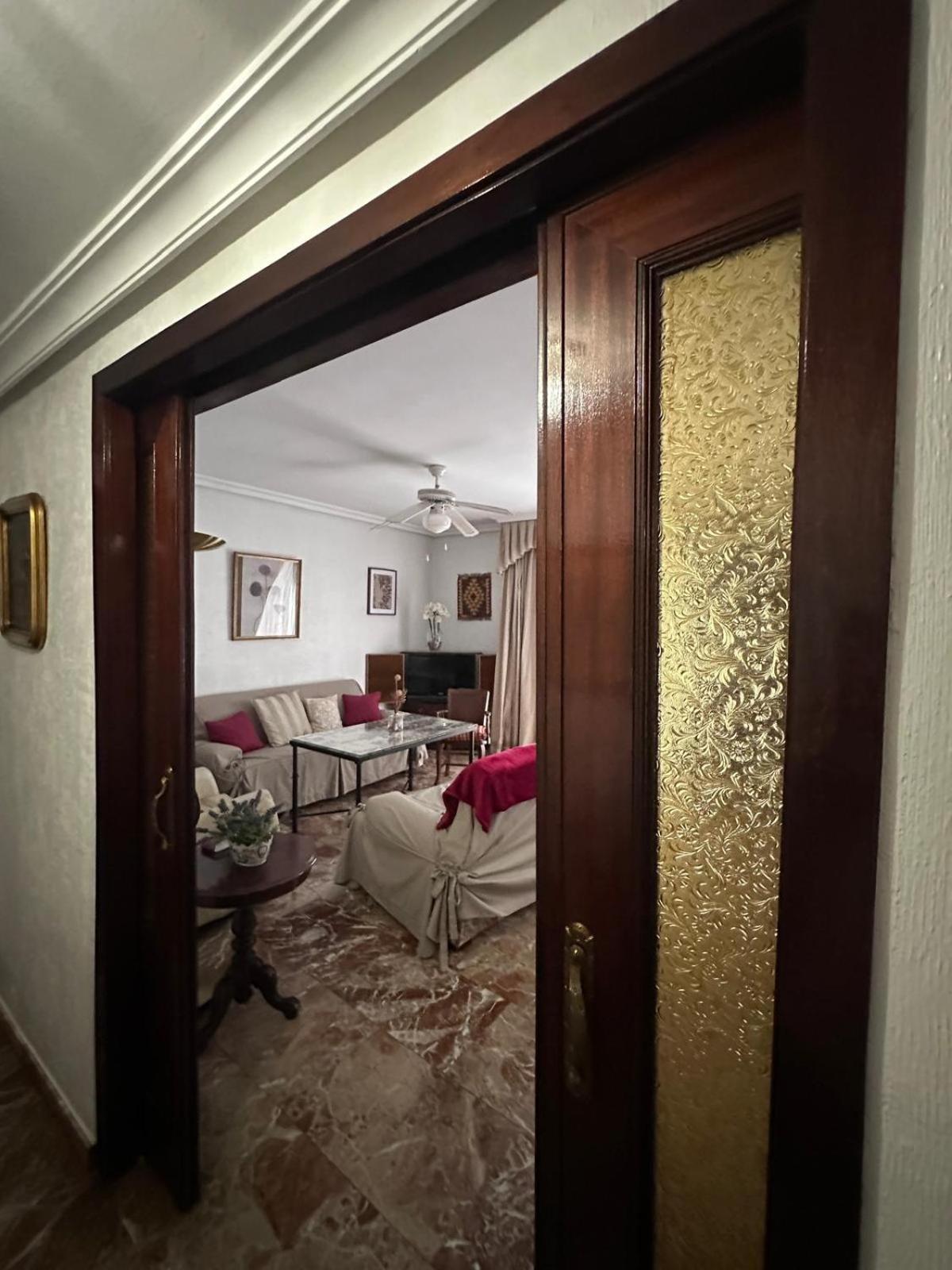 Amplio Apartamento Plaza Nueva Севиля Екстериор снимка